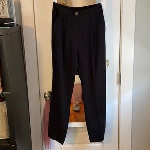 Cropped black pants